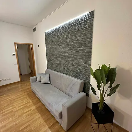 Destiny 4 Borgo Venezia * ורונה